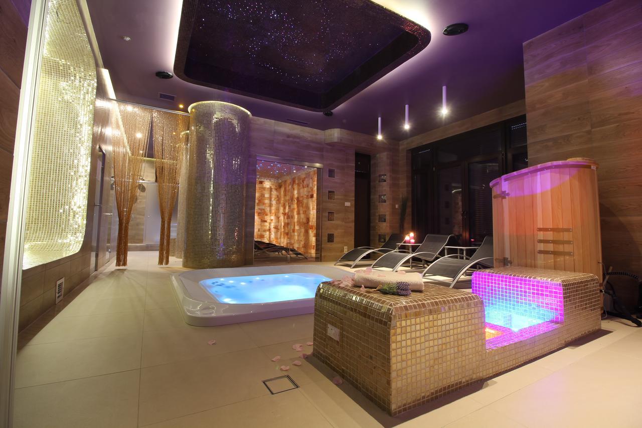 Lawendowy Zdroj Medycyna I Spa بوسكوزدروي المظهر الخارجي الصورة